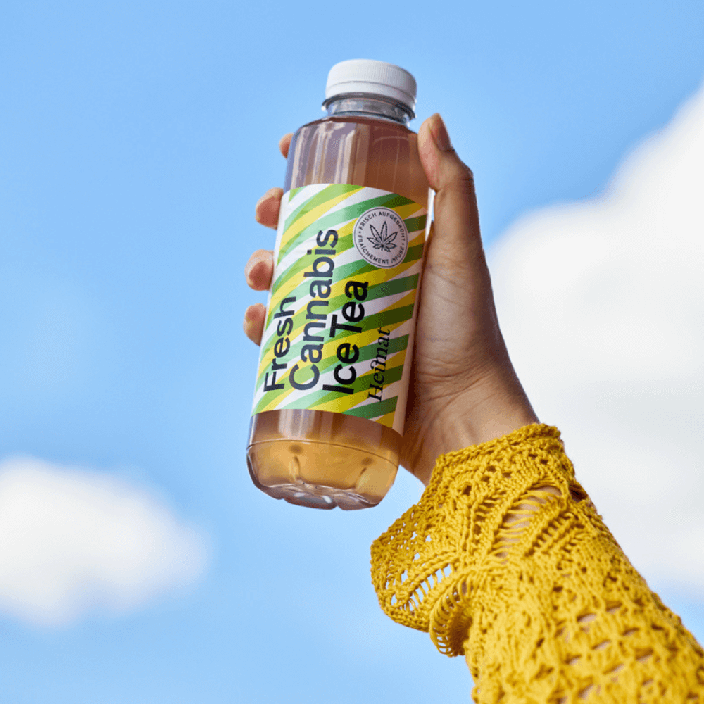 Der Cannabis Hanf-Eistee von Heimat ist ein reines Schweizer Naturprodukt.