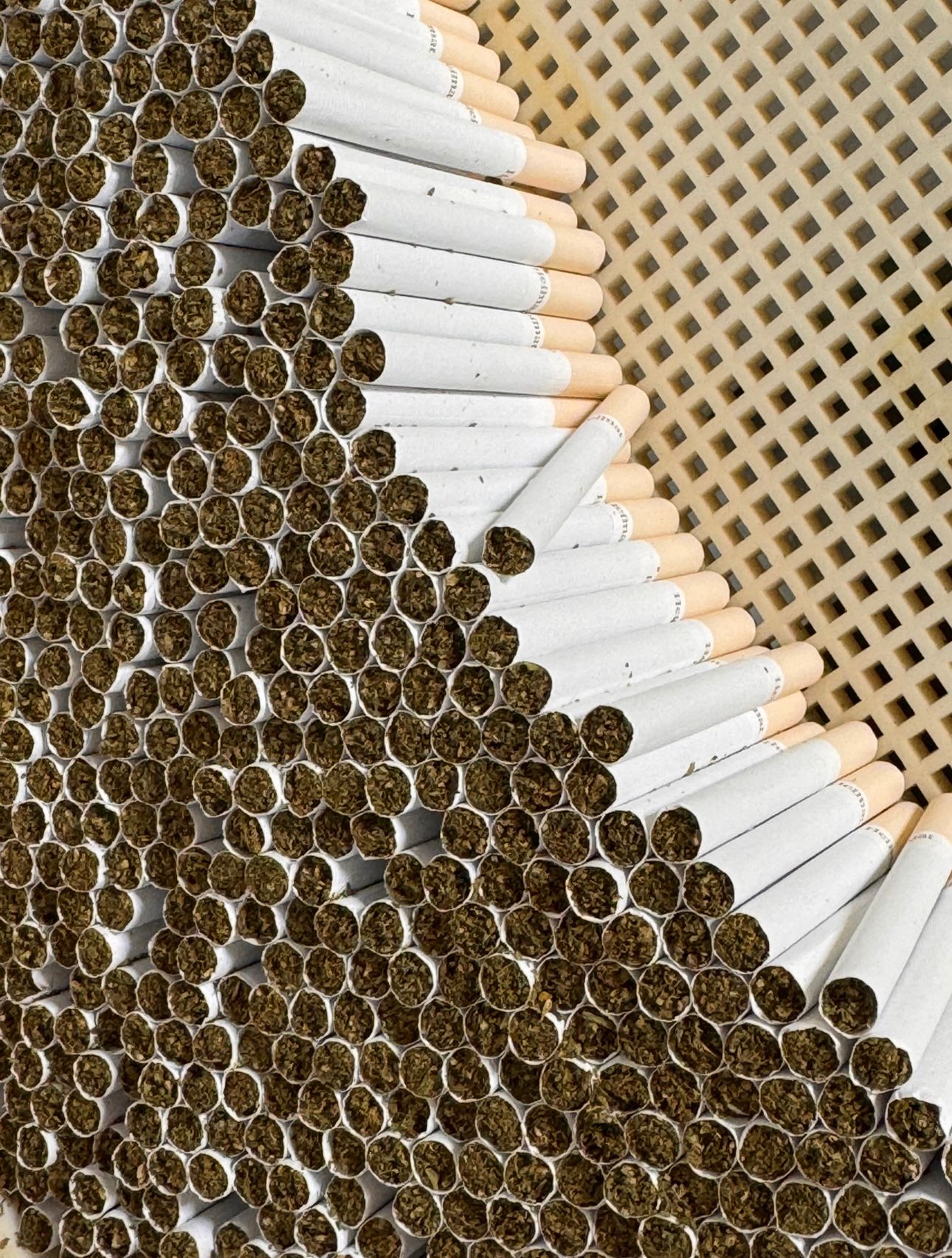 Swiss grass cigarette
